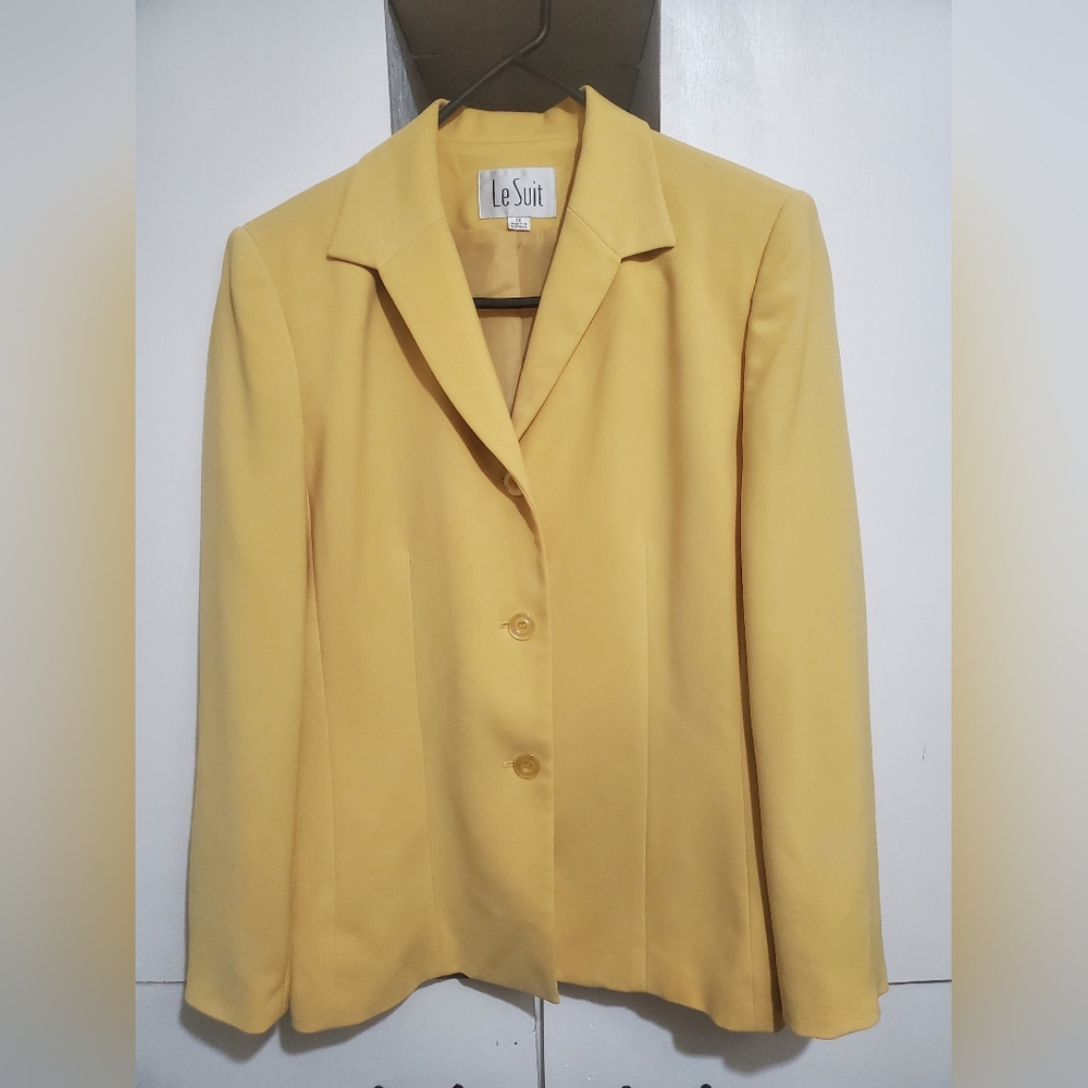 womens blazer Offers Accepted